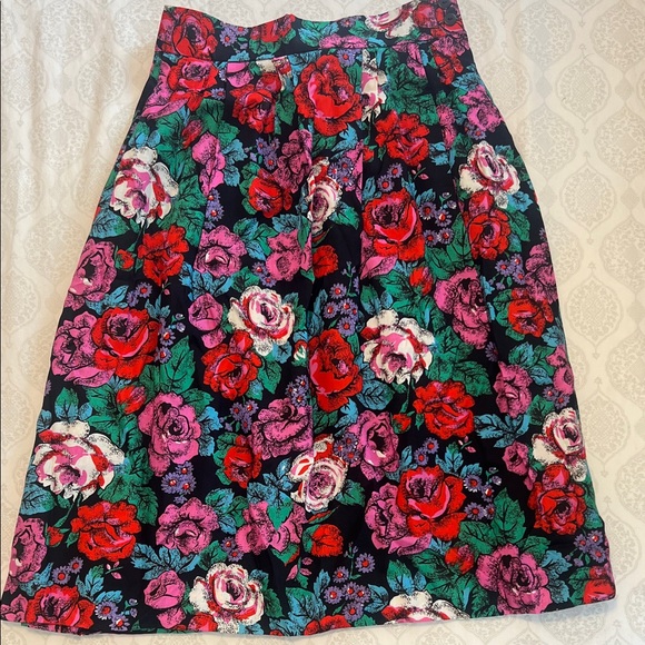 Vintage Floral Skirt - Picture 1 of 8